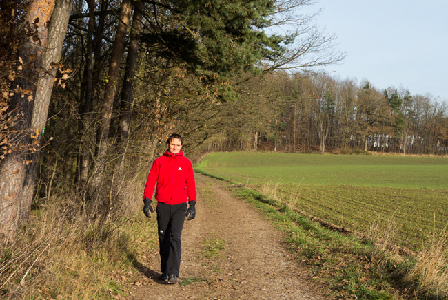 In Kompressionsstrümpfen läuft es sich ganz angenehm. (Foto: Helmut Herrmann, 2013)