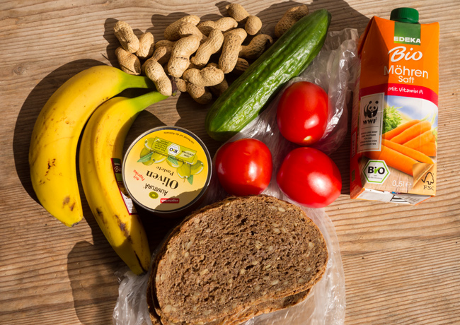 Veganes Picknick … (Foto: Christof Herrmann, 2014) Veganes Picknick …