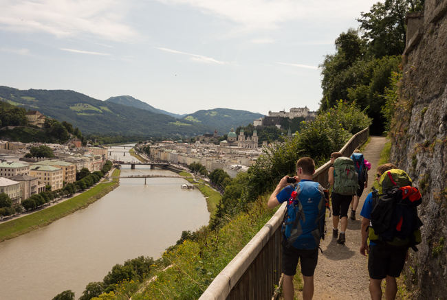 Die Alpenüberquerer treffen sich unverbindlich an jedem Sonntag im Juli und August um 10 Uhr im Kurpark. Am 10. August 2014 starteten sechs, von denen Marcus und ich bis nach Triest marschierten.