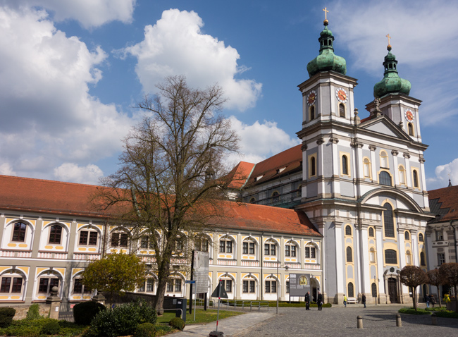 … einen überraschenden Abstecher in die Oberpfalz nach Waldsassen (6. Etappe) …