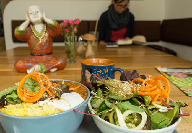 Mittagessen im Golden Temple Teehaus in Hamburg (Foto: Christof Herrmann, 2018)